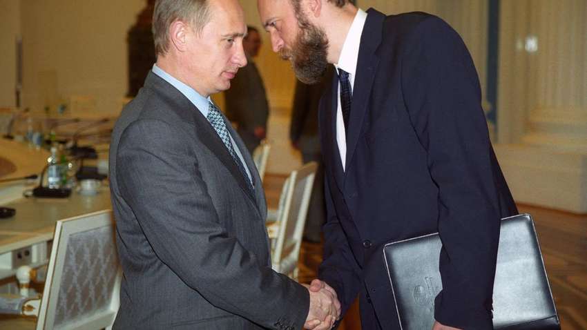 Близкий друг Путина дал ответ - вернет ли Россия Крым и Донбасс