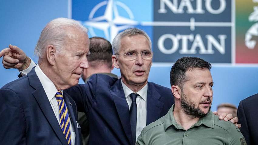 Зеленский получил неформальное предупреждение от НАТО: от чего его предостерегли Зеленский получил неформальное предупреждение от НАТО: от чего его предостерегли