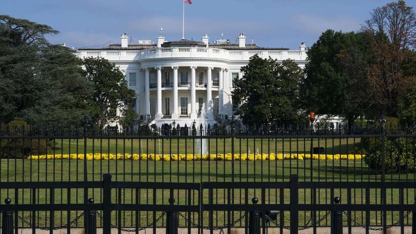 Оставит ли Трамп досрочно саммит, если Путин не настроен серьезно: ответ Белого дома Оставит ли Трамп досрочно саммит, если Путин не настроен серьезно: ответ Белого дома