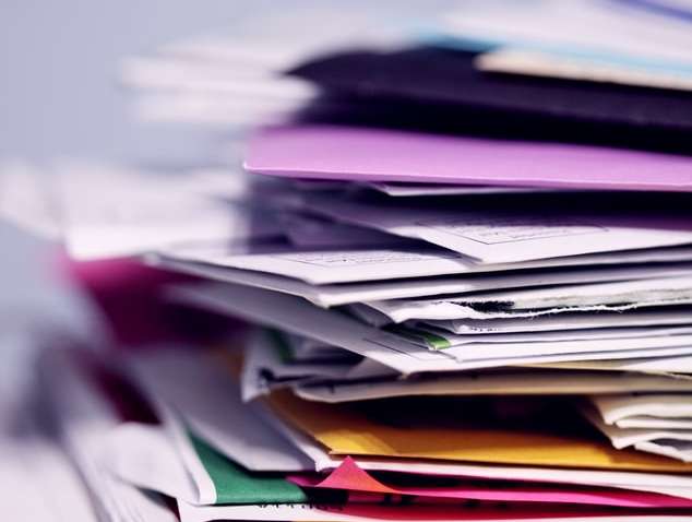 Перехожий знайшов на зупинці секретні документи Міноборони: що в них було  Перехожий знайшов на зупинці секретні документи Міноборони: що в них було