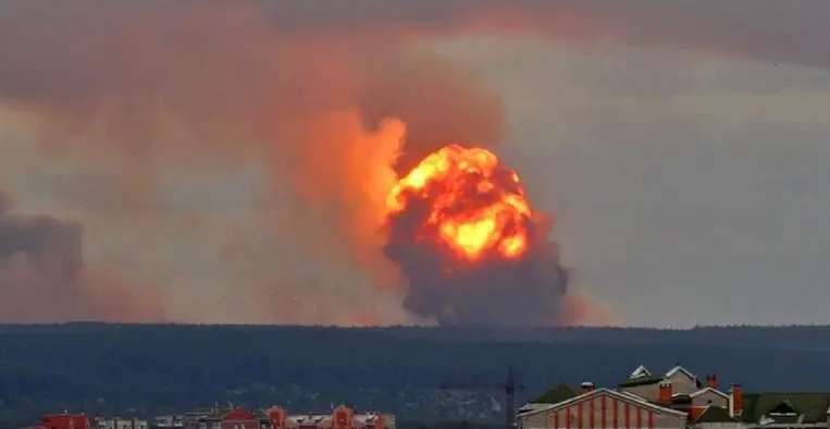 Як планують та від чого залежать удари по Росії: деталі від військового