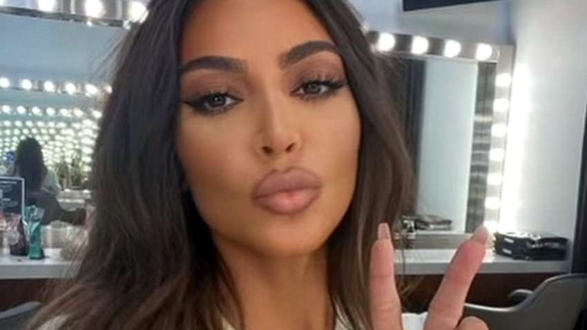 Ким Кардашьян примеряла боди от украинского бренда (ФОТО)