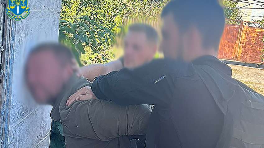 Солдат ВСУ торговал боеприпасами: что ему за это будет