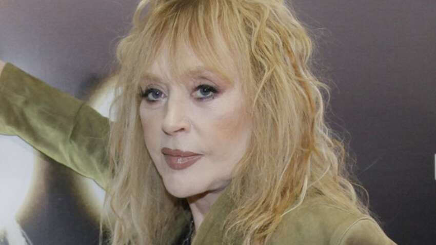 Новая порция негатива: фотография Пугачевой разозлила россиян Новая порция негатива: фотография Пугачевой разозлила россиян