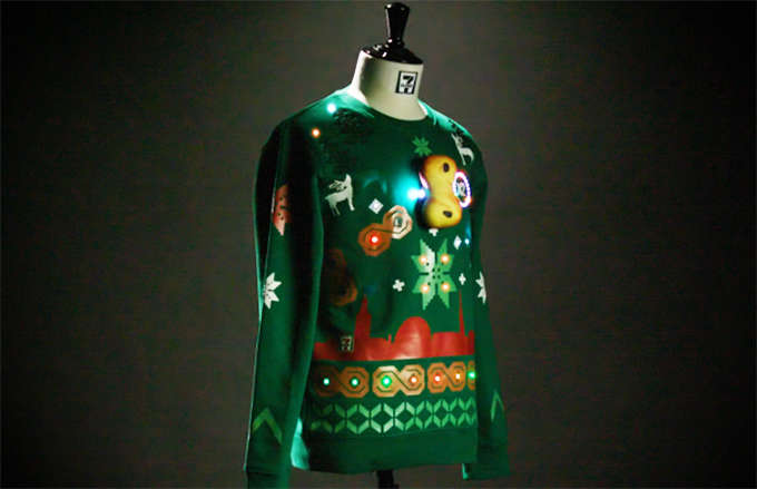 У Швеції випустили светри, які визначають святковий настрій