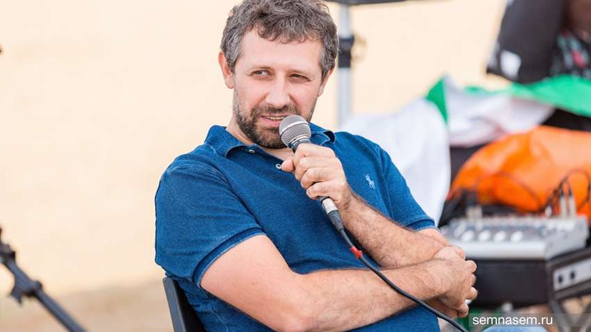 Российский журналист заявил о переезде в Киев