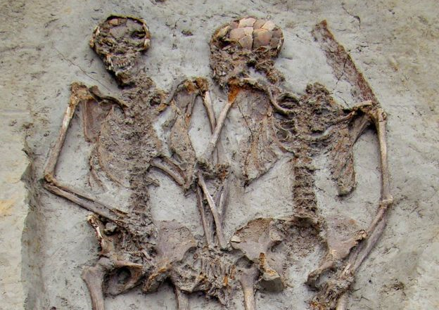 В Италии во время раскопок обнаружили гей-пару