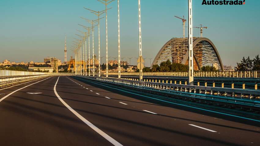 Новий з’їзд із Подільсько-Воскресенського мосту на Троєщину готовий до запуску руху