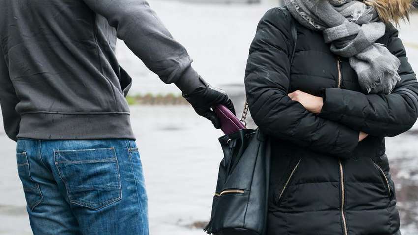 Как вас могут обокрасть прямо на улице — главные техники