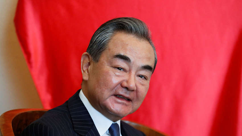 В МИД Китая сделали новое заявление о мирной конференции: к чему призвали 