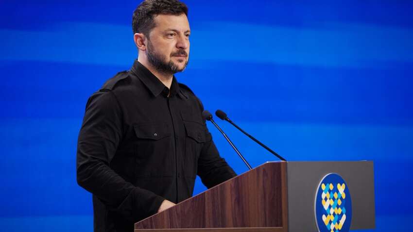 Зеленский раскрыл новые детали об операции "Паутина": какой оружие использовала Украина