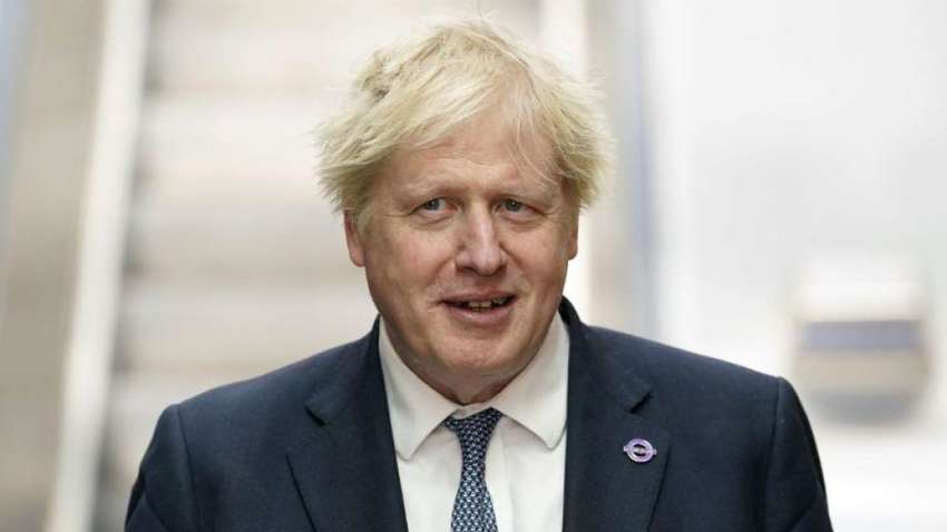 Борис Джонсон надел особую футболку об Украине (ФОТО) Борис Джонсон надел особую футболку об Украине (ФОТО)