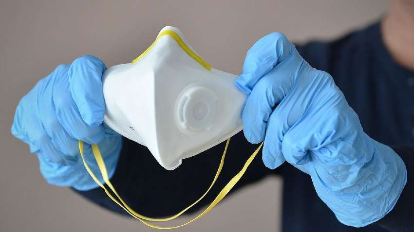 Стало известно, как чаще всего люди заражаются коронавирусом COVID-19