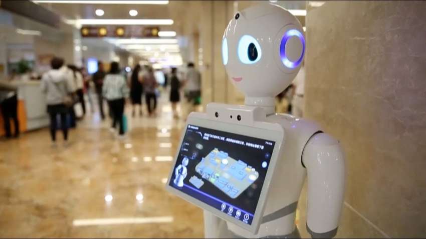 Спеціальні роботи допоможуть пацієнтам з коронавірусом