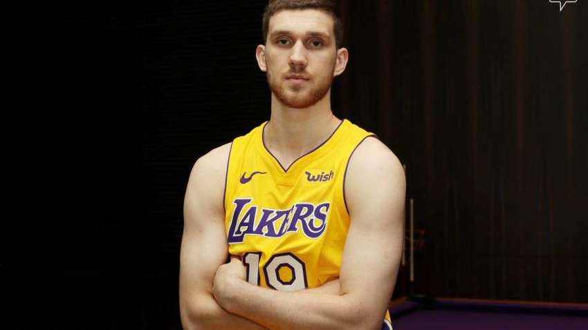 Михайлюк: Новачків в НБА можуть послати за чіпсами і водою в 12 ночі