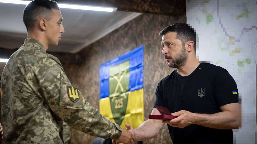 Зеленський на фронті: які два пункти звільнили ЗСУ Зеленський на фронті: які два пункти звільнили ЗСУ