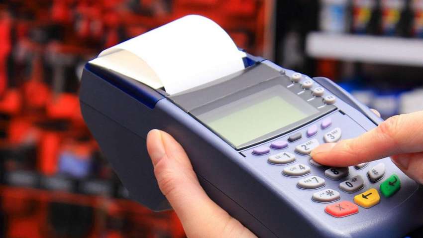 Разумков назвал новую дату для ввода кассовых аппаратов в Украине