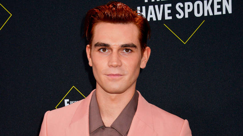 Звезда сериала «Ривердейл» впервые станет отцом (ФОТО)