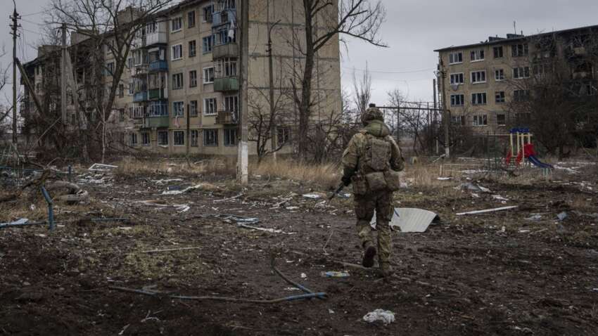 Обороні Покровська добігає кінець: яку частину міста контролює РФ Обороні Покровська добігає кінець: яку частину міста контролює РФ