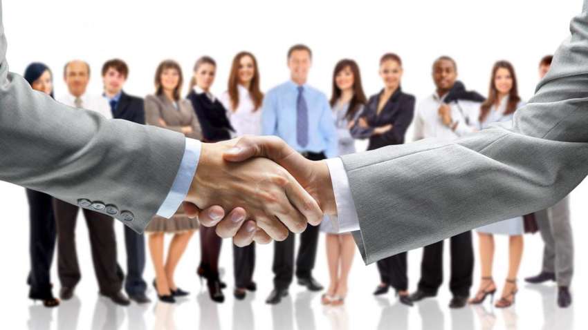 В Польше поднимают зарплаты: почему украинских работодателей теперь ждут проблемы В Польше поднимают зарплаты: почему украинских работодателей теперь ждут проблемы