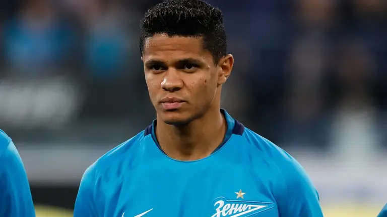 Бразильский футболист получил российское гражданство: планирует играть за сборную России