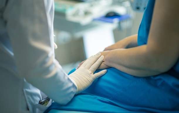 Вчені назвали перші ознаки хвороби Паркінсона