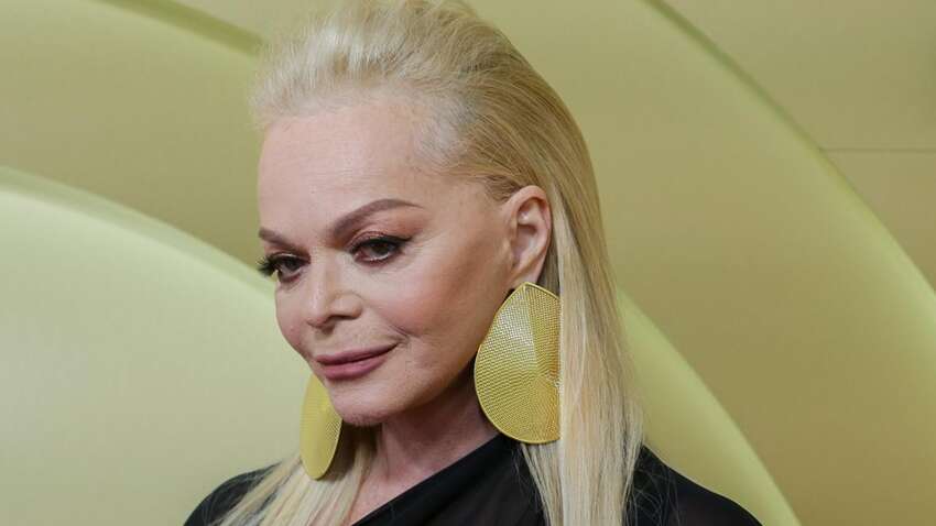 Связи не помогли: певица из Одессы окончательно потеряла квартиру в Москве Связи не помогли: певица из Одессы окончательно потеряла квартиру в Москве