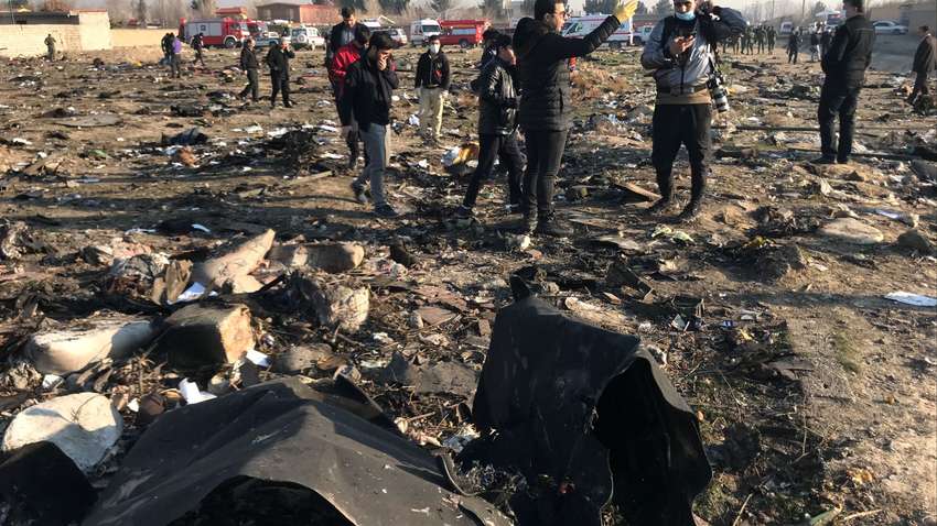 Іранці збирали обломки літака «МАУ» на металобрухт: експерт про огляд місця катастрофи в Тегерані