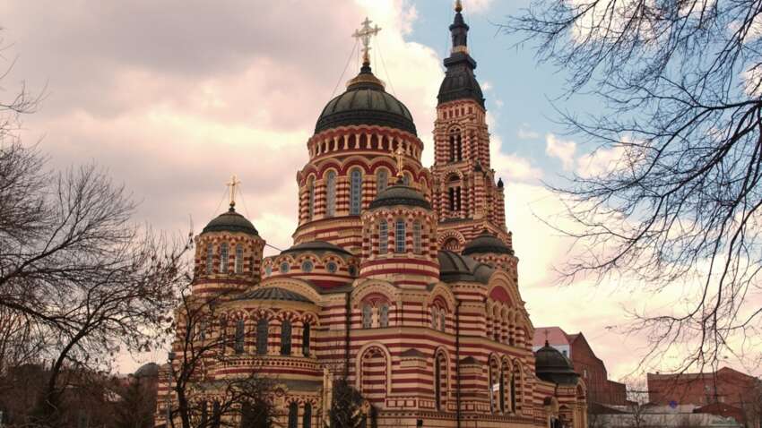 В Харьковской области почти три сотни церквей скрывают, что принадлежат к УПЦ – СМИ