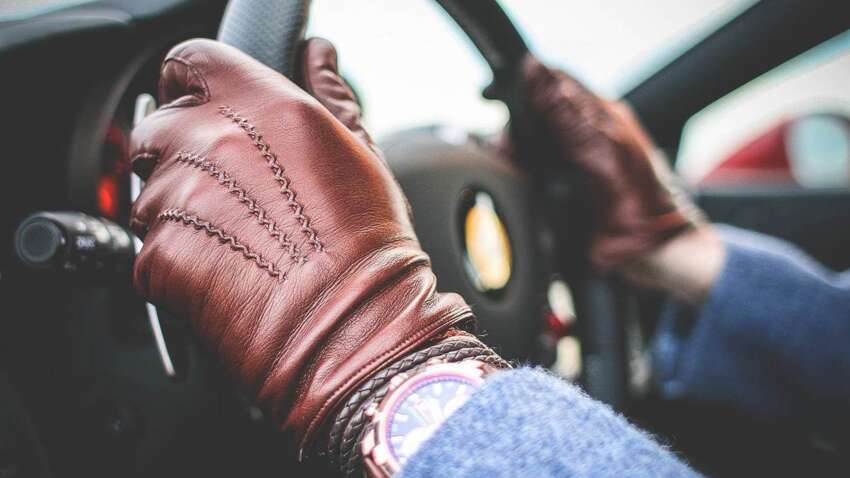 За зимовий комфорт за кермом прилетить штраф до 55 тисяч гривень: що варто знати водіям