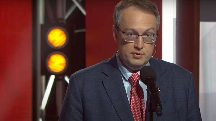 Бизнес в РФ и уголь из оккупированного Донбасса: что Геращенко рассказал о Порошенко