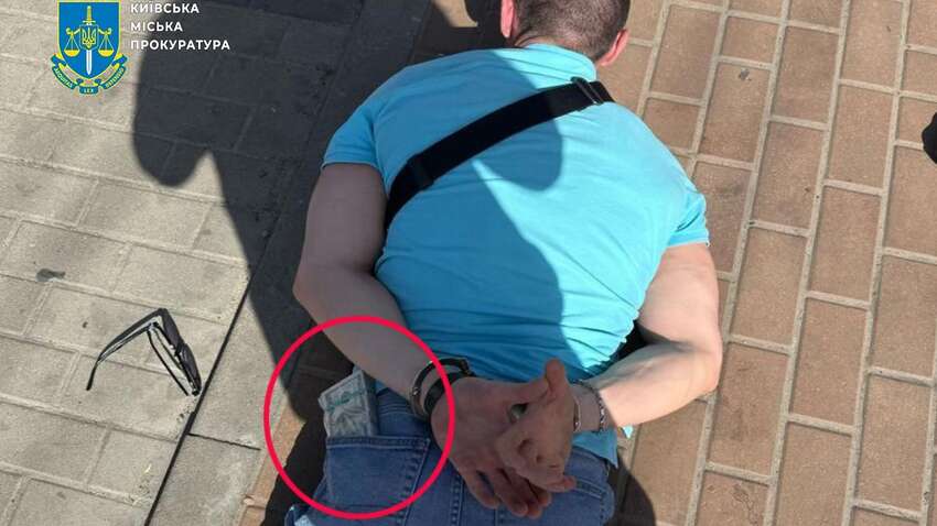 Земельний скандал у Києві набирає обертів: затримали ще одного посадовця КМДА