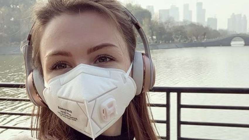 Уханьська "дама з собачкою": Зеленський запропонував вихід