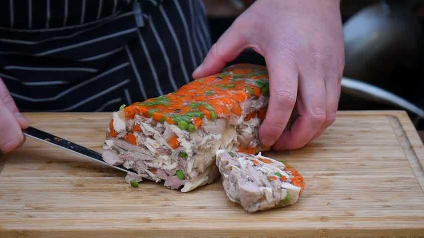 Смерть украинца от отравления холодцем: установили окончательную причину трагического случая