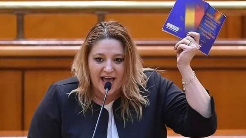 Депутатку, угрожавшую Зеленскому "переломить ноги", хотят отправить на психиатрическую проверку