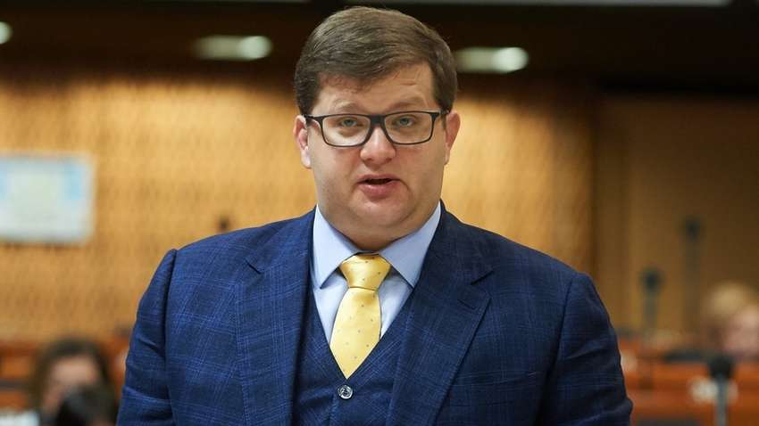 Перед новым наступлением оккупантов Украина заходит в парламентский кризис. Чем это чревато Перед новым наступлением оккупантов Украина заходит в парламентский кризис. Чем это чревато