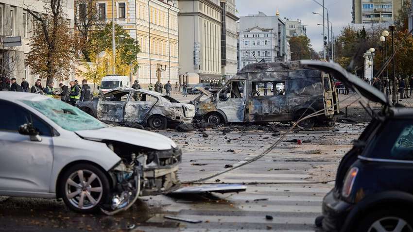 После массированных ракетных обстрелов Украины Китай призвал к диалогу с РФ