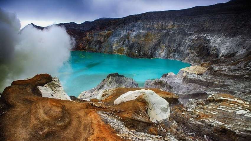 П'ять місць планети, якими краще насолоджуватися здалеку П'ять місць планети, якими краще насолоджуватися здалеку