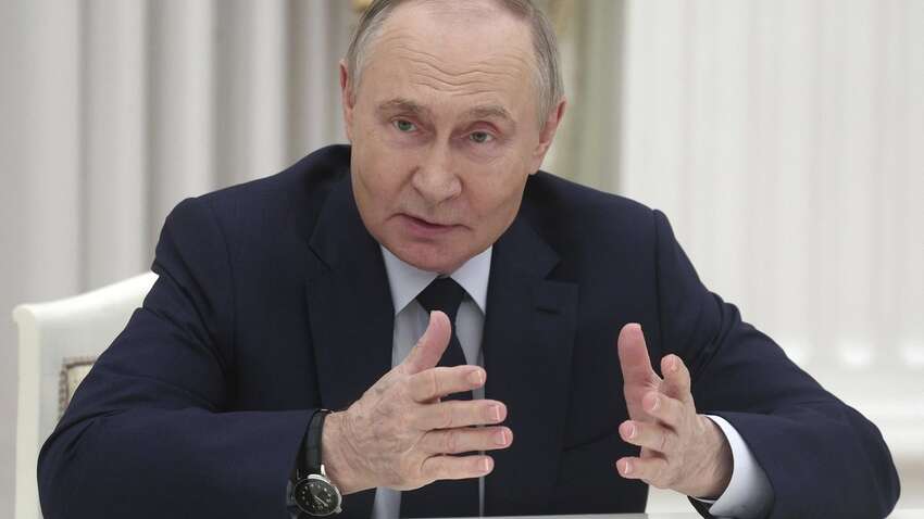 Берет пример с Трампа: Путин выставил Украине счет за ресурсы на исторических территориях РФ Берет пример с Трампа: Путин выставил Украине счет за ресурсы на исторических территориях РФ