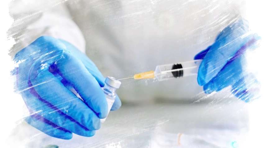 Британия провела испытания вакцины от COVID-19 на людях: ученые опубликовали результат