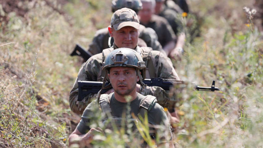 Угроза войны: Зеленский подписал закон о мобилизации резервистов 