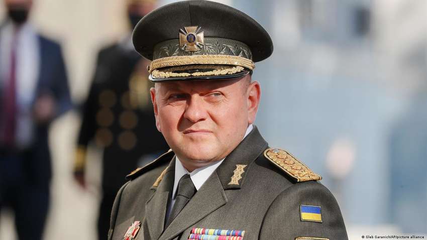 Усталый, но несокрушимый: появилось новое фото Валерия Залужного в Раде