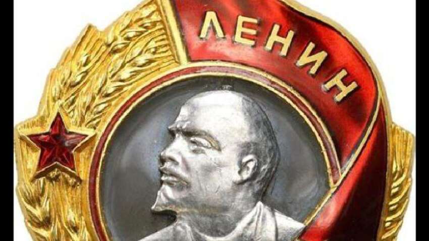 Сикорский жестко потролил Орбана советским орденом