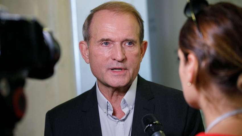 Медведчук объяснил, почему "Оппозиционная платформа - За жизнь" голосовала за отставку ЦИК