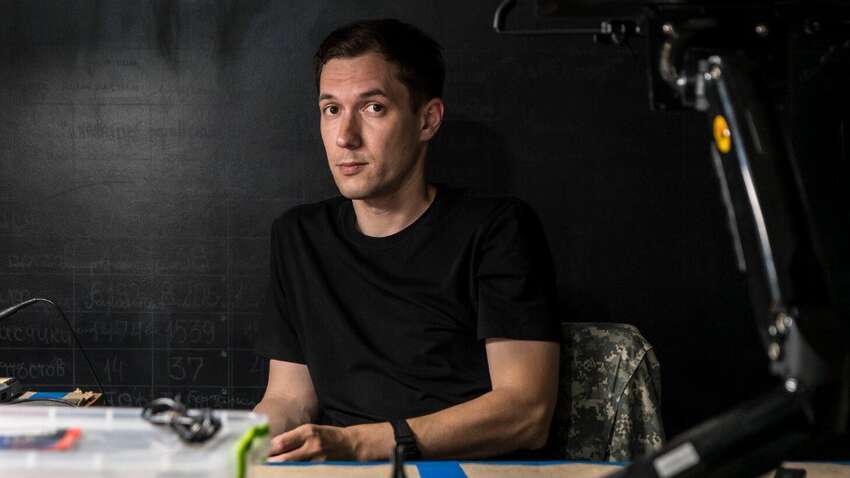 Російський журналіст зізнався, що воює на боці України Російський журналіст зізнався, що воює на боці України