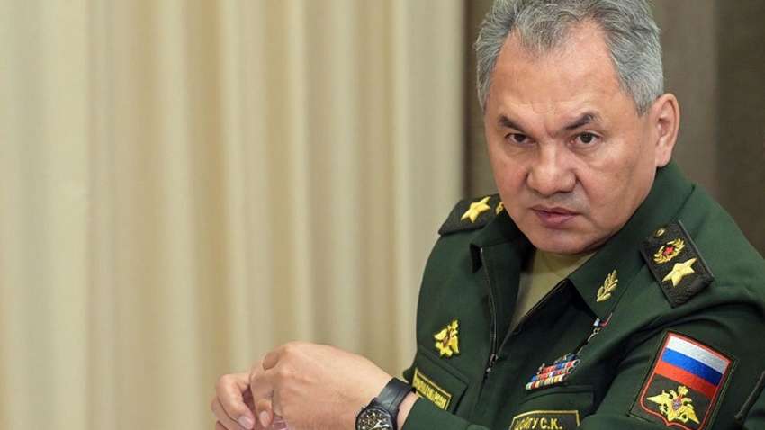 Шойгу викликають на килимок через поразки у війні проти України Шойгу викликають на килимок через поразки у війні проти України