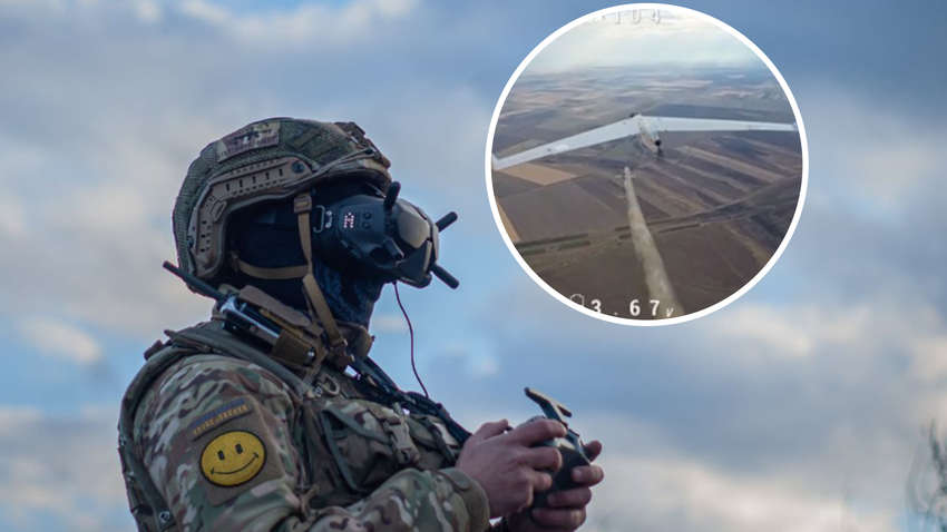 Бій дронів у повітрі: український безпілотник дерев'яною палицею атакував російський (ВІДЕО)