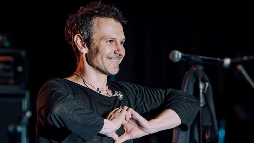 Вакарчук продолжит выступать с концертами группы "Океан Эльзы" после избрания нардепом  