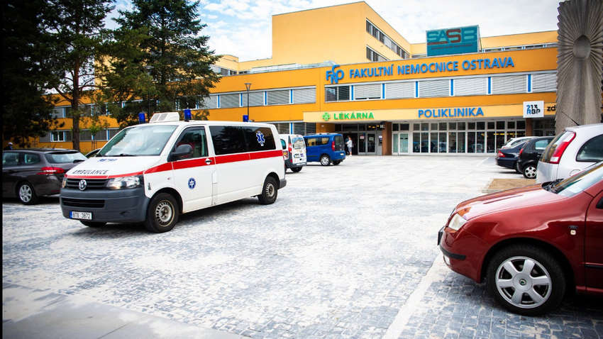 "Вірус з РФ": у Чехії заявили про потужну кібератаку лікарень і аеропорту