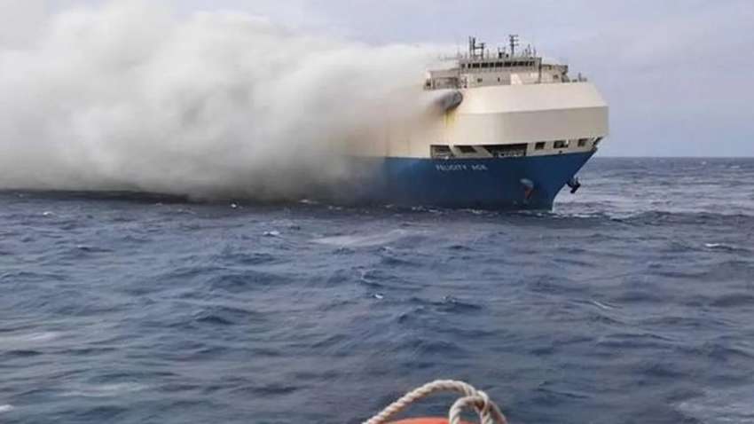 Затонуло судно, яке прямувало в Україну